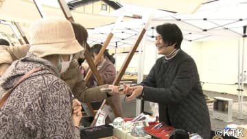         石川県七尾市の商店街で「復興マルシェ」　東日本大震災で被災した宮城県南三陸町の海産物もチャリティー販売      