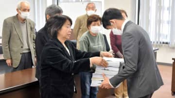 東葉高速鉄道の運賃値下げを　住民団体、千葉県に署名7000人分提出　初乗り210円、16キロで640円　「利用者が他路線に流れる」