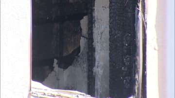 3階建てアパートで火事…火元の部屋から1人の遺体　男女2人軽傷　千葉・市川市