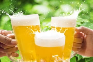お酒が飲める、自由にお金が使えることより実感、20～30代男女が「大人になってよかったこと」【トップ3】