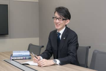 渡した学費や医療費を子供が遊びに使ったら脱税になる？　弁護士「風俗の代金などに浪費したら重い負債がかかる可能性がある」
