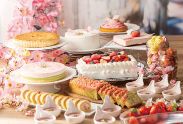 イクスピアリが「春」カラーに　ケーキにタルト…　桜のスイーツが登場
