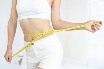 「体重が一気にダウン」ファスティングより有効なのは？10～30代女子が明かす「効果的だったダイエット法」【トップ3】