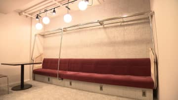 電車の座席や網棚を再利用　京急電鉄がつくる“引退車両マンション”