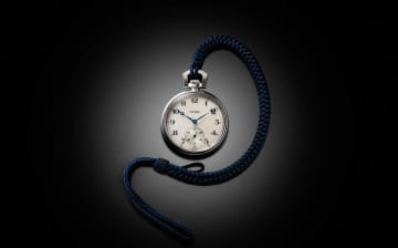 シチズン、ブランド100年周年記念の手巻き懐中時計　限定100個