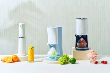 専門店のような「ふわふわかき氷」作れる　ドウシシャ「とろ雪かき氷器」