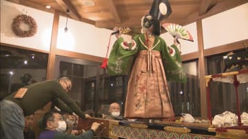 「春の高山祭」にむけて、からくりの練習　岐阜・高山市