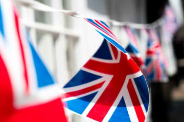 英語と文化の交差点:イギリスで人気のパブの名前トップ5