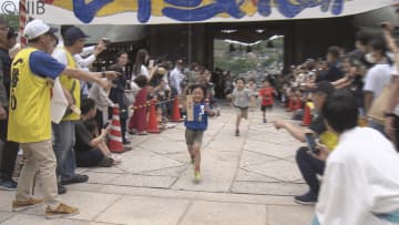 こどもの日恒例の「長坂のぼり大会」諏訪神社で開催　子どもたち約500人が健脚競う《長崎》