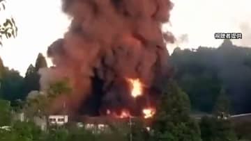 【速報】「炎が木の高さぐらいまで燃えて…」リサイクル工場で火災　7時間半がたった現在も延焼中　千葉・市原市
