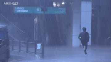 秋田県内雨風強まる　建物被害や交通への影響も