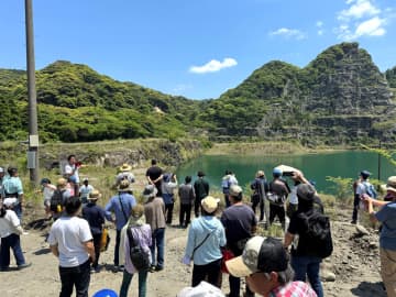 ロケ地巡って撮影秘話　立ち入り禁止エリア、1日限りの公開　鋸南の採石場跡　悪路走行も