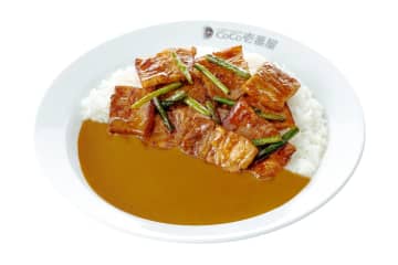 ココイチ、香ばしい豚バラ肉とにんにくしょうゆのスタミナメニュー「焦がしガーリックのスタミナ肉盛りカレー」