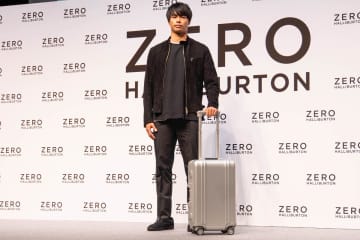 三笘の1mm(ジュラルミン)　サッカー・三笘選手がゼロハリ アンバサダーに就任