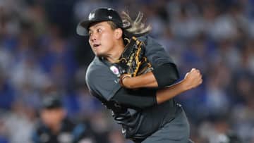 【ロッテ】12日に四球＆4連続安打で6失点となった東妻勇輔の登録抹消