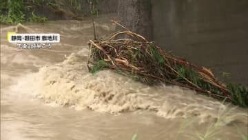 【解説】静岡で“線状降水帯”発生　藤枝市では1時間で80mm超の大雨　磐田市では一時「緊急安全確保」発令