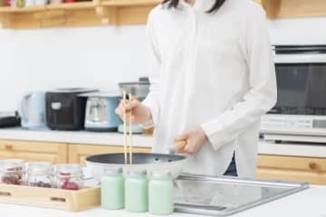 「卵スープにキュウリ入れる？」専業主婦の妻が料理センスなし　夫の悩みに賛否