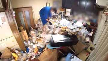【密着】「ゴミためてしまう」“ゴミ屋敷化”女性が6割　同性の気遣い求め女性清掃スタッフへの依頼増