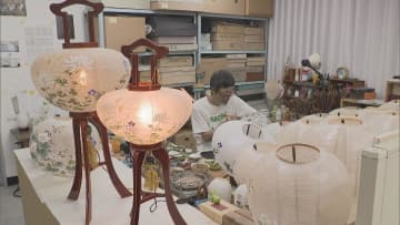 お盆に先祖の霊を迎えて供養  「盆提灯」作り　岐阜市