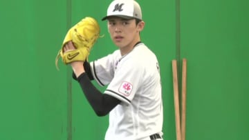 「順調に回復」ロッテ・佐々木朗希が1軍ブルペンで20球を投げる　練習合流に吉井監督は「ワシが寂しいんで『顔見せにきて』って」