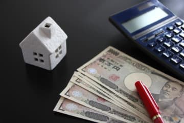 年収1400万円でも「現実はかなりキツイです」と語る男性 「結局学資ローンを借りてます」とも