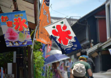 千葉県内、正午までに猛暑日10カ所　市原牛久37.4度、横芝光36.9度　さらに上昇恐れ　熱中症警戒アラートきょうも