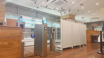 ミニストップ、無人オフィスコンビニにウォークスルー型