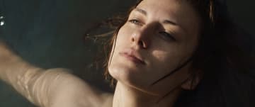 辛口批評サイトで90％超え好評価のスロヴァキア産“魔女”スリラー『ナイトサイレン／呪縛』 監督...
