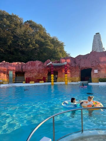 よみうりランド、ハワイアンズなどプールも人気、10～30代女子が「夏休みにこそ行ってみたいテーマパーク」【完全版】