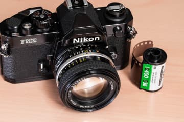 フィルムカメラの使い方　いろいろと考えて操作する楽しさ
