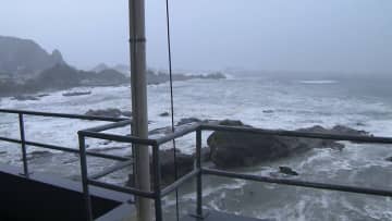 【中継】例年の8月の2カ月分の雨が一晩で…17日朝までに250mm降る予想の場所も　千葉・鴨川市の現在の状況は？