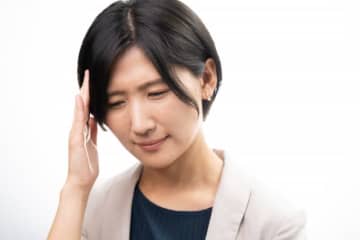 働かない夫に悩まされる女性たち「結婚して30年、無職の年数が半分以上」「8年で7社目の会社をまた辞めようと」