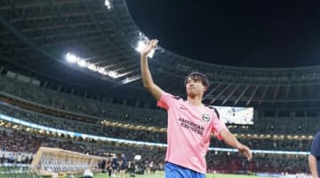 三笘薫は年俸億超えプロサッカー選手も人気、40～50代男性が「生まれ変わったら就いてみたい“年収1000万円以上”の職業」【完全版】