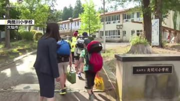 大仙市では夏休み明け　子どもたちが元気に登校　今年の思い出は？