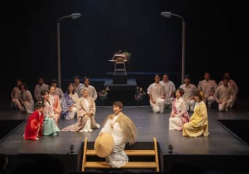 篠井英介,安里勇哉etc.出演　超攻撃型“新派劇”『天守物語』開幕