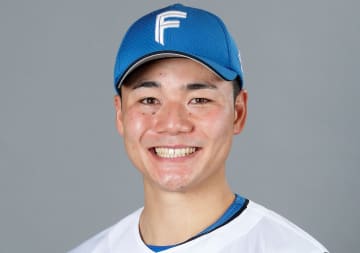 【ファイターズ】清宮３安打猛打賞！投打で粘りを見せ、ロッテとの直接対決３連勝