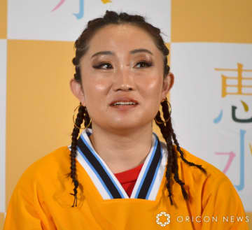 キンタロー。多彩なモノマネでイベントの盛り上げに一役　昨今のモノマネ界の諸事情も明かす「厳しい世の中です」