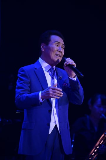 五木ひろし　藤山一郎さん、美空ひばりさん、石原裕次郎さんの名曲を歌い継ぐイベントがスタート