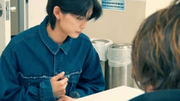 高橋文哉「早くオトナになりたい」その言葉の真意は―　news zeroのカメラが8か月間密着取材