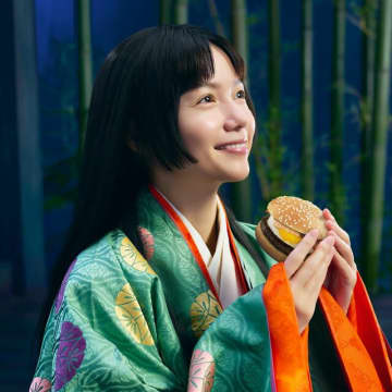 今年も“月見”の季節が到来、10～30代男女が「食べてみたい秋限定バーガーメニュー」【トップ4】