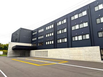 成田に介護医療院が開院　日常生活の介助、リハビリや医療ケアも　社福法人恵洋会