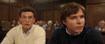 【Netflix世界ランキング】両親を殺害した兄弟に迫る、ドキュメンタリー映画と合わせて観たい...