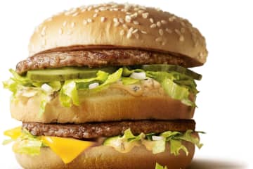 「おいしいと思う」マクドナルドのハンバーガーランキング！3位ダブチ、2位ビッグマックを抑えた1位は？