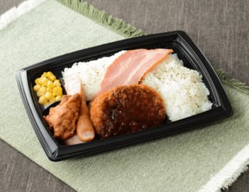 大きめベーコン、コロッケ、ウィンナー、唐揚げなど茶色なおかずに大盛ご飯で税込567円! ローソンが「ごはん大盛！洋風ミックス弁当」を発売