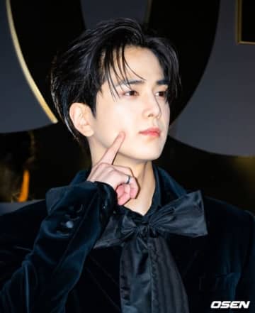 【PHOTO】THE BOYZ ヨンフン＆ヒョンジェ＆キム・ヨンデら「DOLCE＆GABBANA BEAUTY」のイベントに参加