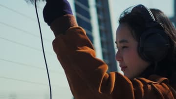 フリーランスとして働く一人の若者を通して、現代社会に埋もれている“特別な暮らしの一片”を描く『...