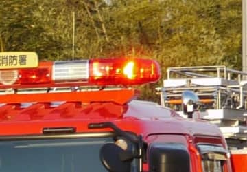 「爆発音がし、炎と煙が上がっている」　柏でアパート火災、室内から30代ぐらいの女性遺体