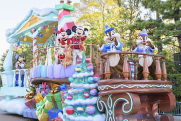 ＜東京ディズニーランド＞クリスマスのパレードは7つの物語がテーマ　11月15日から、スペシャルイベント