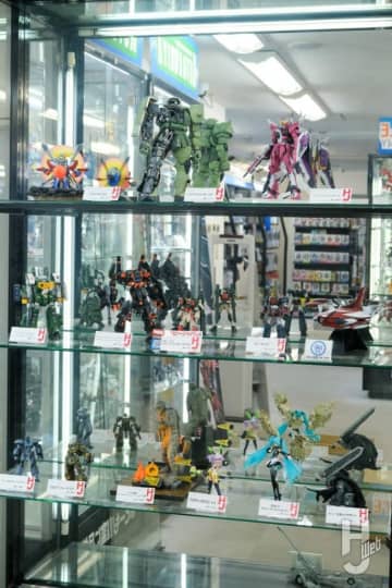 【作例展示中】“第27回全日本オラザク選手権”受賞作品などの月刊ホビージャパン2025年1月号作例が大集結！ 【ヨドバシカメラ新宿西口本店 ゲーム館 2F】