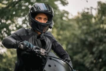 【Netflix世界ランキング】心躍るバイクのエンジン音！ フランス発アクション『GTMAX』...